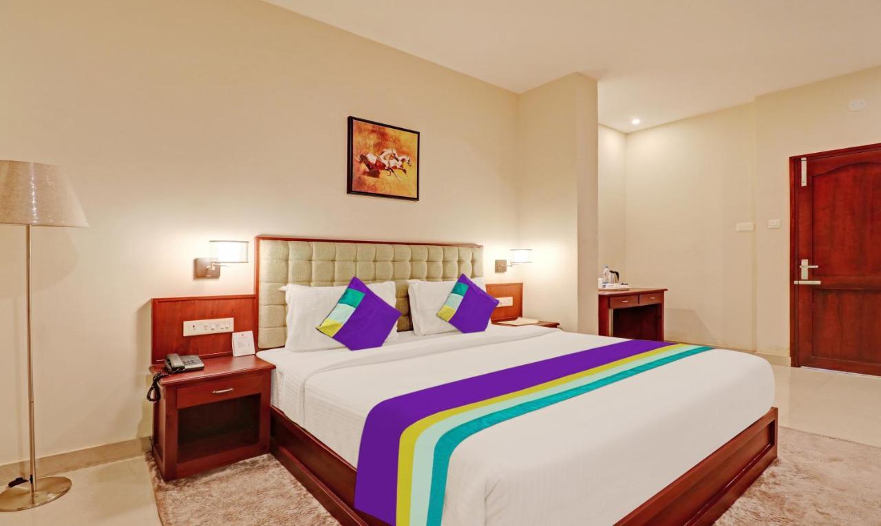 Hotel Treebo Tryst Sreepadmanabha Balaramapuram Thiruvananthapuram Exterior foto